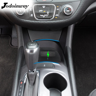 Car wireless charger for chevrolet Malibu 2016 to 2019 charging board center console mount holder for iphone 11 charging plate