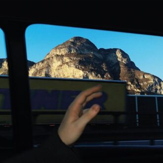 Caroline 2 - Caroline