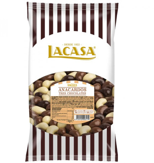 Cashew lacase three Chocolates · 1Kg.