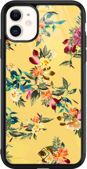 Casimoda iPhone 11 glazen hardcase - Florals for days Geel