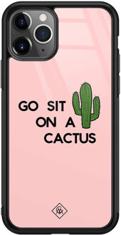 Casimoda iPhone 11 Pro Max glazen hardcase - Go sit on a cactus Roze