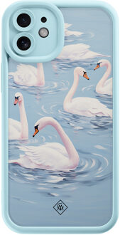 Casimoda iPhone 12 blauwe case - Zwanen