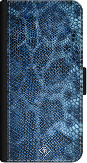Casimoda iPhone 12 flipcase - Slangenprint blauw