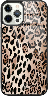 Casimoda iPhone 12 Pro glazen hardcase - Golden wildcat Bruin/beige