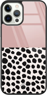 Casimoda iPhone 12 Pro glazen hardcase - Pink dots Roze