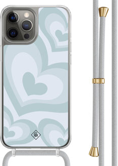 Casimoda iPhone 12 (Pro) hoesje met grijs koord - Hart swirl blauw