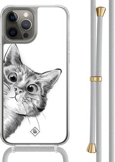 Casimoda iPhone 12 (Pro) hoesje met grijs koord - Peekaboo kat Grijs/zilverkleurig