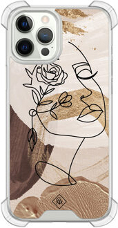 Casimoda iPhone 12 (Pro) siliconen shockproof hoesje - Abstract gezicht bruin Bruin/beige