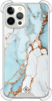 Casimoda iPhone 12 (Pro) siliconen shockproof hoesje - Marmer lichtblauw