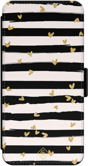 Casimoda iPhone 13 flipcase - Hart streepjes Zwart