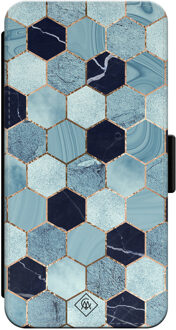 Casimoda iPhone 13 Pro flipcase - Marmer blauw kubussen