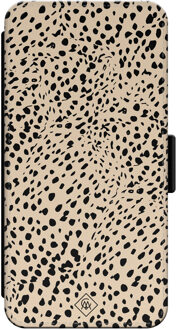Casimoda iPhone 13 Pro flipcase - Spot on Bruin/beige