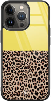 Casimoda iPhone 13 Pro glazen hardcase - Luipaard geel