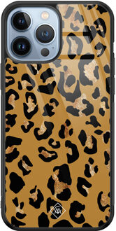 Casimoda iPhone 13 Pro Max glazen hardcase - Jungle wildcat Bruin/beige
