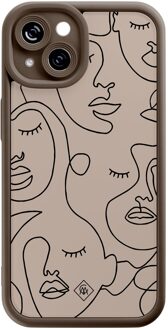 Casimoda iPhone 14 bruine case - Abstract faces Bruin/beige