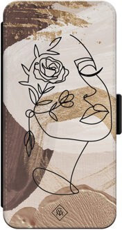Casimoda iPhone 14 flipcase - Abstract gezicht bruin Bruin/beige