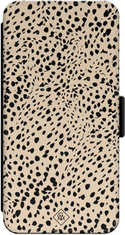 Casimoda iPhone 14 flipcase - Spot on Bruin/beige