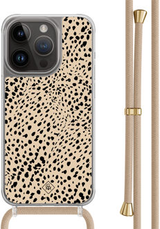 Casimoda iPhone 14 Pro hoesje met beige koord - Spot on Bruin/beige