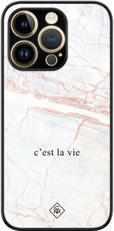 Casimoda iPhone 14 Pro Max glazen hardcase - C'est la vie Bruin/beige