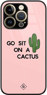 Casimoda iPhone 14 Pro Max glazen hardcase - Go sit on a cactus Roze