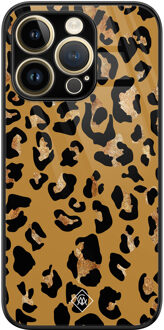 Casimoda iPhone 14 Pro Max glazen hardcase - Jungle wildcat Goudkleurig