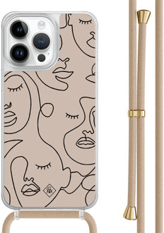 Casimoda iPhone 14 Pro Max hoesje met beige koord - Abstract faces Bruin/beige