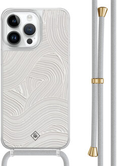Casimoda iPhone 14 Pro Max hoesje met grijs koord - Abstract painted waves Bruin/beige