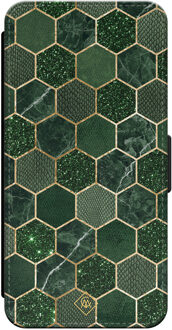 Casimoda iPhone 15 flipcase - Green cubes Groen