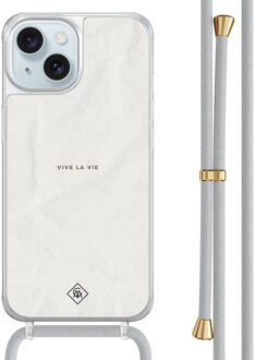 Casimoda iPhone 15 hoesje met grijs koord - Vive la vie Grijs/zilverkleurig