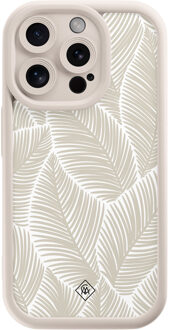 Casimoda iPhone 15 Pro beige case - Palmy leaves beige Bruin/beige