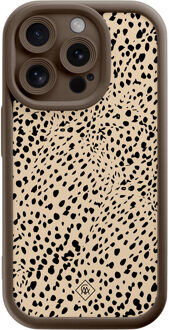 Casimoda iPhone 15 Pro bruine case - Spot on Bruin/beige