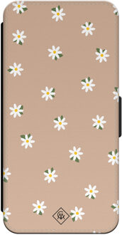 Casimoda iPhone 15 Pro flipcase - Sweet daisies Bruin/beige