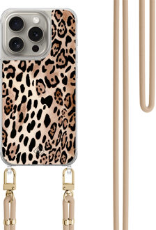 Casimoda iPhone 15 Pro hoesje met beige koord - Golden wildcat Bruin/beige