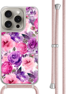 Casimoda iPhone 15 Pro hoesje met rosegoud koord - Rosy blooms Paars