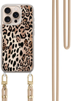 Casimoda iPhone 16 Pro hoesje met beige koord - Golden wildcat Bruin/beige
