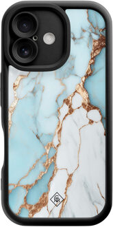 Casimoda iPhone 16 zwarte case - Marmer lichtblauw