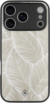 Casimoda iPhone 17 Pro Max glazen hardcase - Palmy leaves beige Bruin/beige