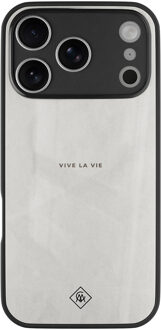 Casimoda iPhone 17 Pro Max glazen hardcase - Vive la vie Grijs/zilverkleurig