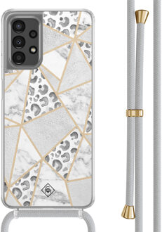 Casimoda Samsung Galaxy A13 4G hoesje met grijs koord - Stone & leopard Grijs/zilverkleurig