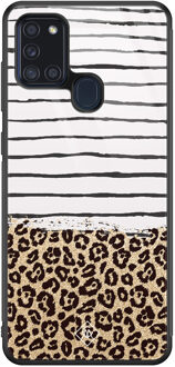 Casimoda Samsung Galaxy A21s glazen hardcase - Leopard lines Bruin/beige
