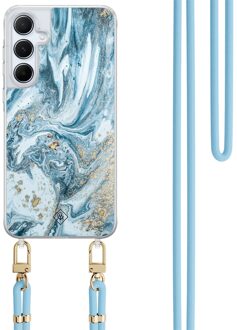 Casimoda Samsung Galaxy A35 hoesje met blauw koord - Marble sea