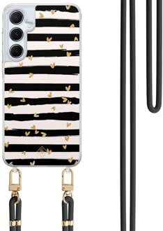 Casimoda Samsung Galaxy A35 hoesje met zwart koord - Hart streepjes Zwart, Goudkleurig