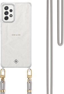 Casimoda Samsung Galaxy A52(s) hoesje met grijs koord - Vive la vie Grijs/zilverkleurig