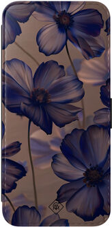 Casimoda Samsung Galaxy A57 flipcase - Twilight petals Paars