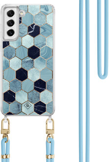 Casimoda Samsung Galaxy S21 FE hoesje met blauw koord - Blue cubes