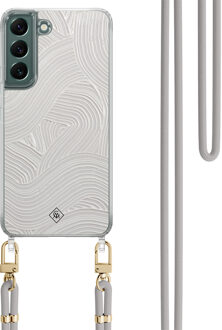 Casimoda Samsung Galaxy S22 hoesje met grijs koord - Abstract waves Grijs/zilverkleurig