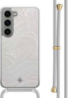 Casimoda Samsung Galaxy S23 hoesje met grijs koord - Abstract waves Bruin/beige