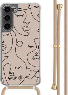 Casimoda Samsung Galaxy S23 Plus hoesje met beige koord - Abstract faces Bruin/beige