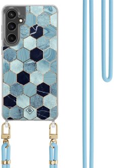 Casimoda Samsung Galaxy S24 FE hoesje met blauw koord - Blue cubes