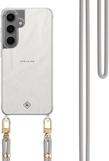 Casimoda Samsung Galaxy S24 Plus hoesje met grijs koord - Vive la vie Grijs/zilverkleurig